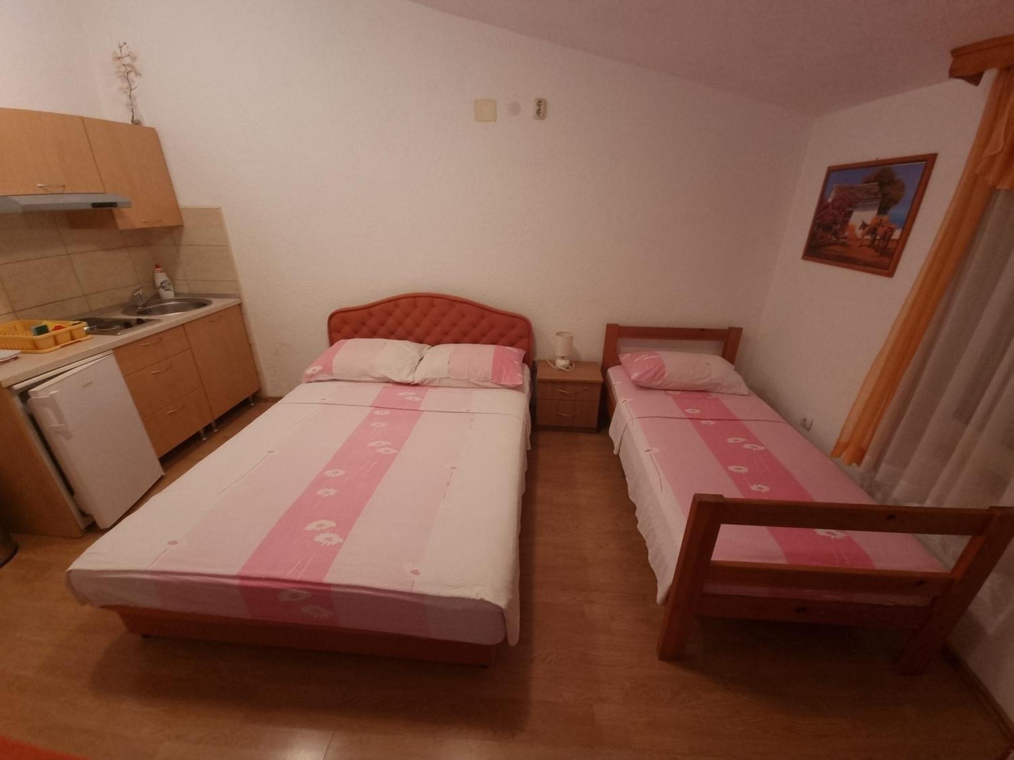 Apartments Cipetic Kaštela 外观 照片