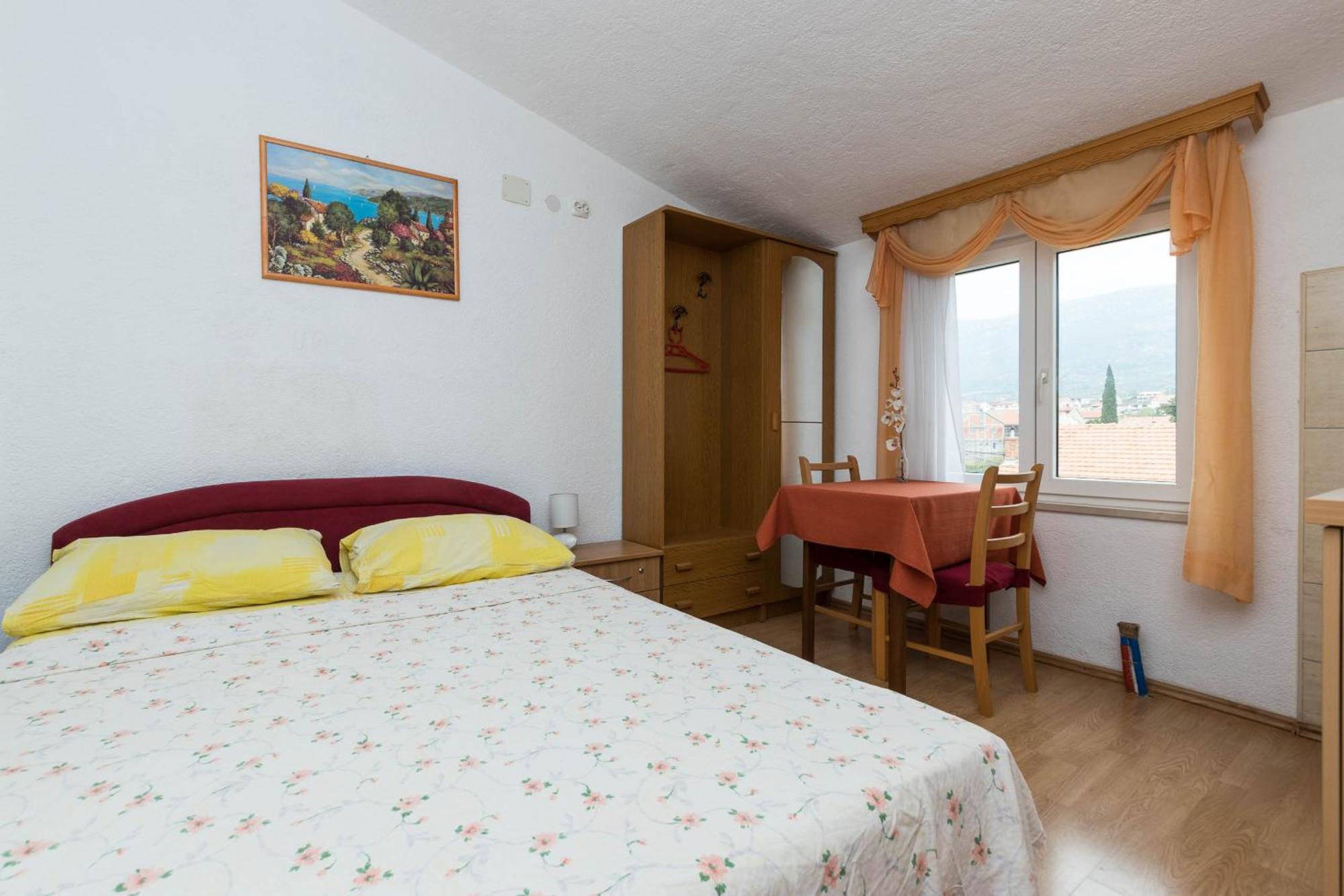 Apartments Cipetic Kaštela 外观 照片