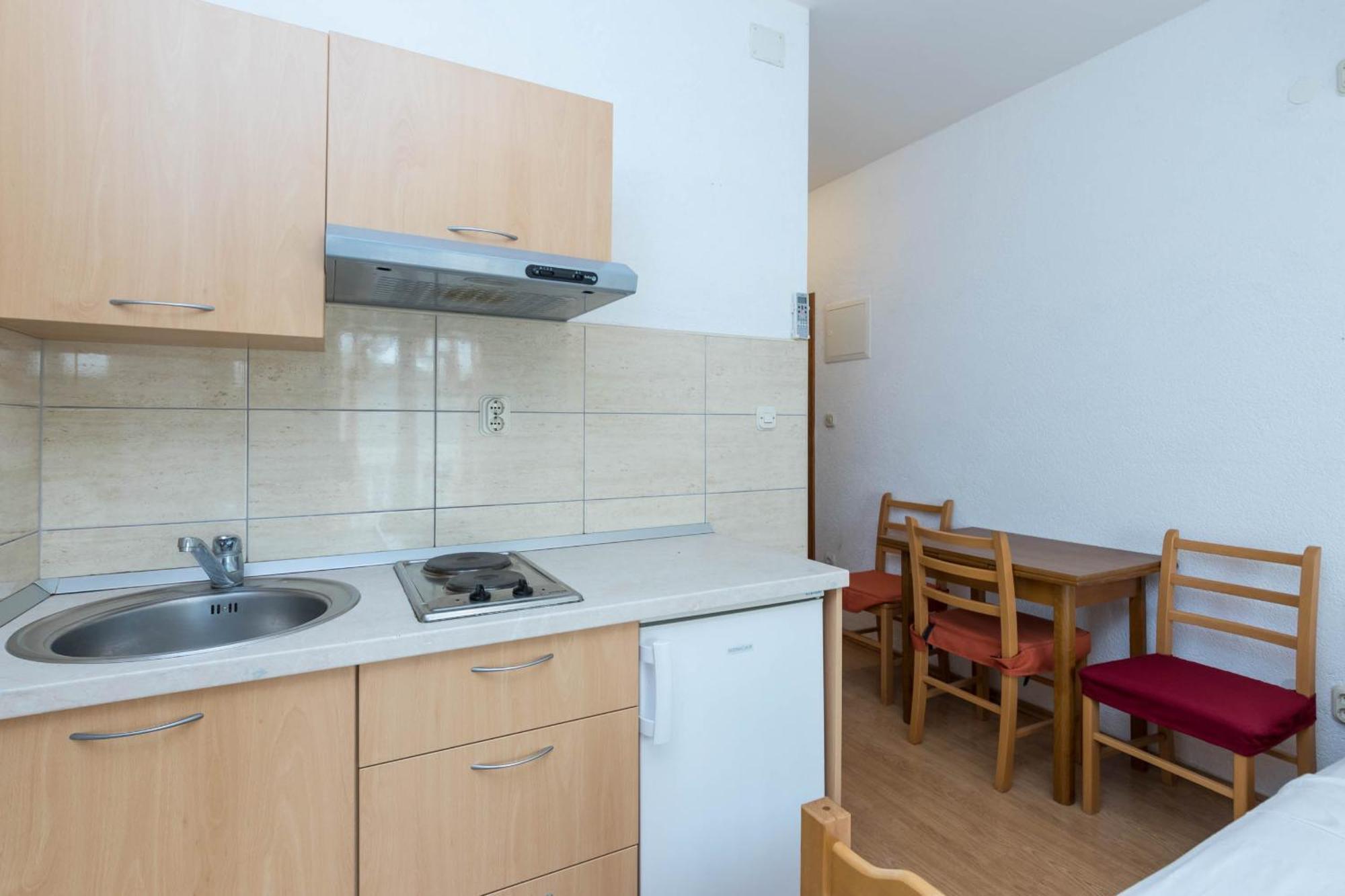 Apartments Cipetic Kaštela 外观 照片