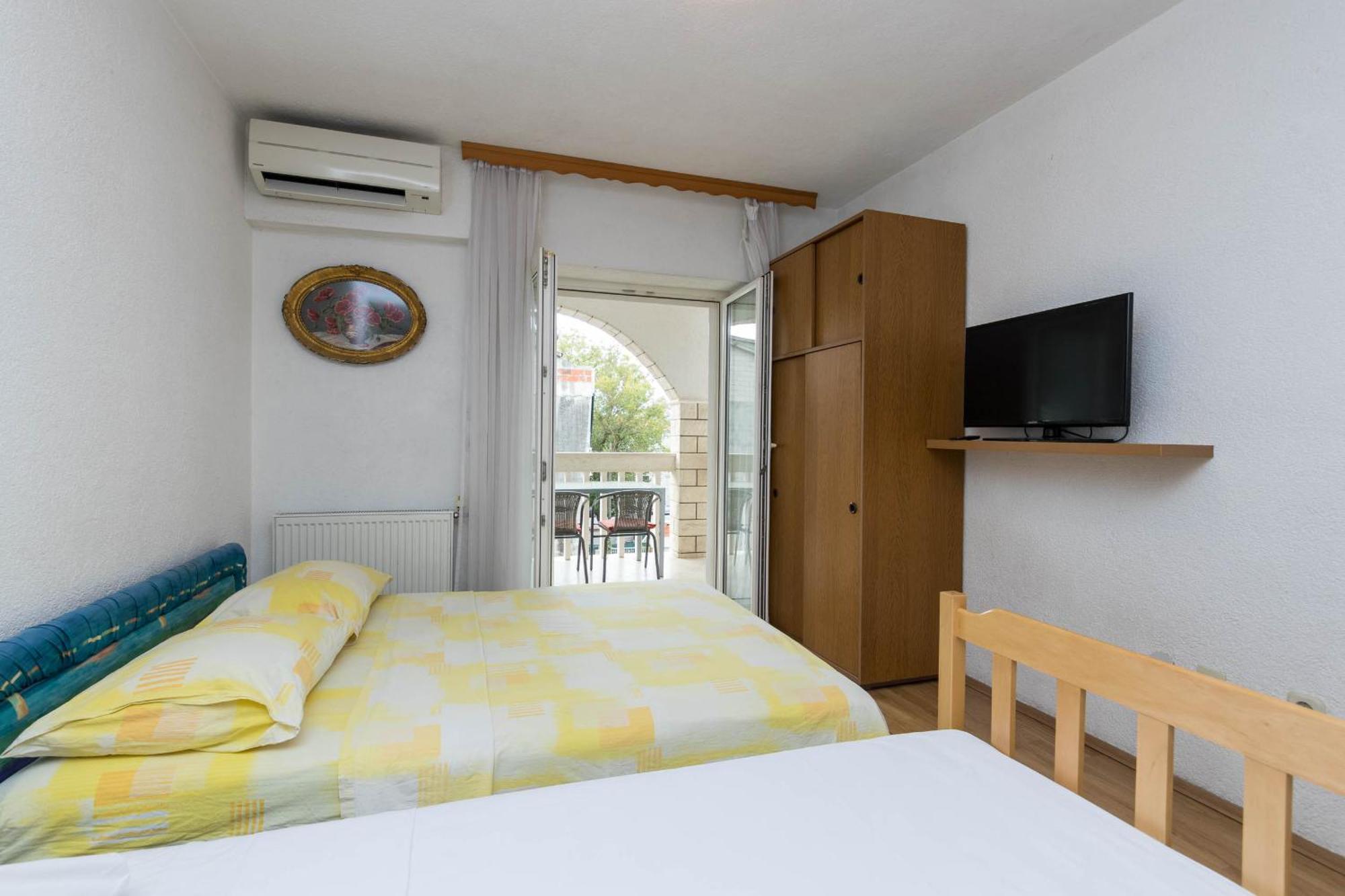 Apartments Cipetic Kaštela 外观 照片