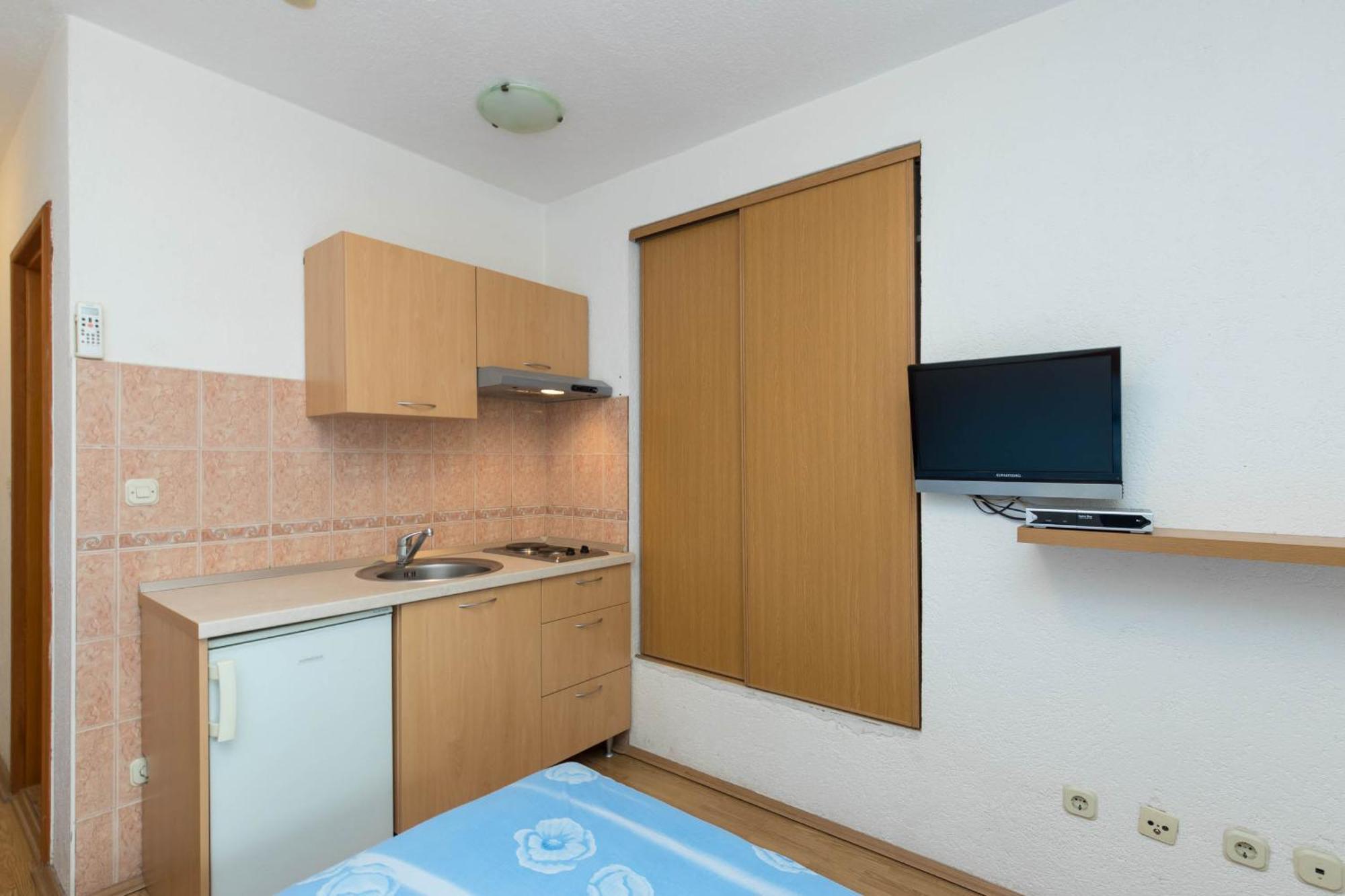 Apartments Cipetic Kaštela 外观 照片