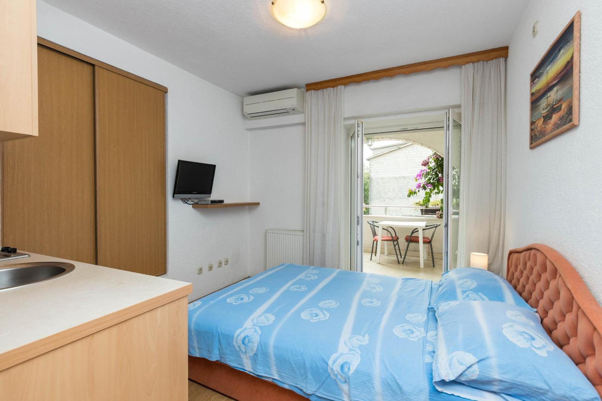 Apartments Cipetic Kaštela 外观 照片