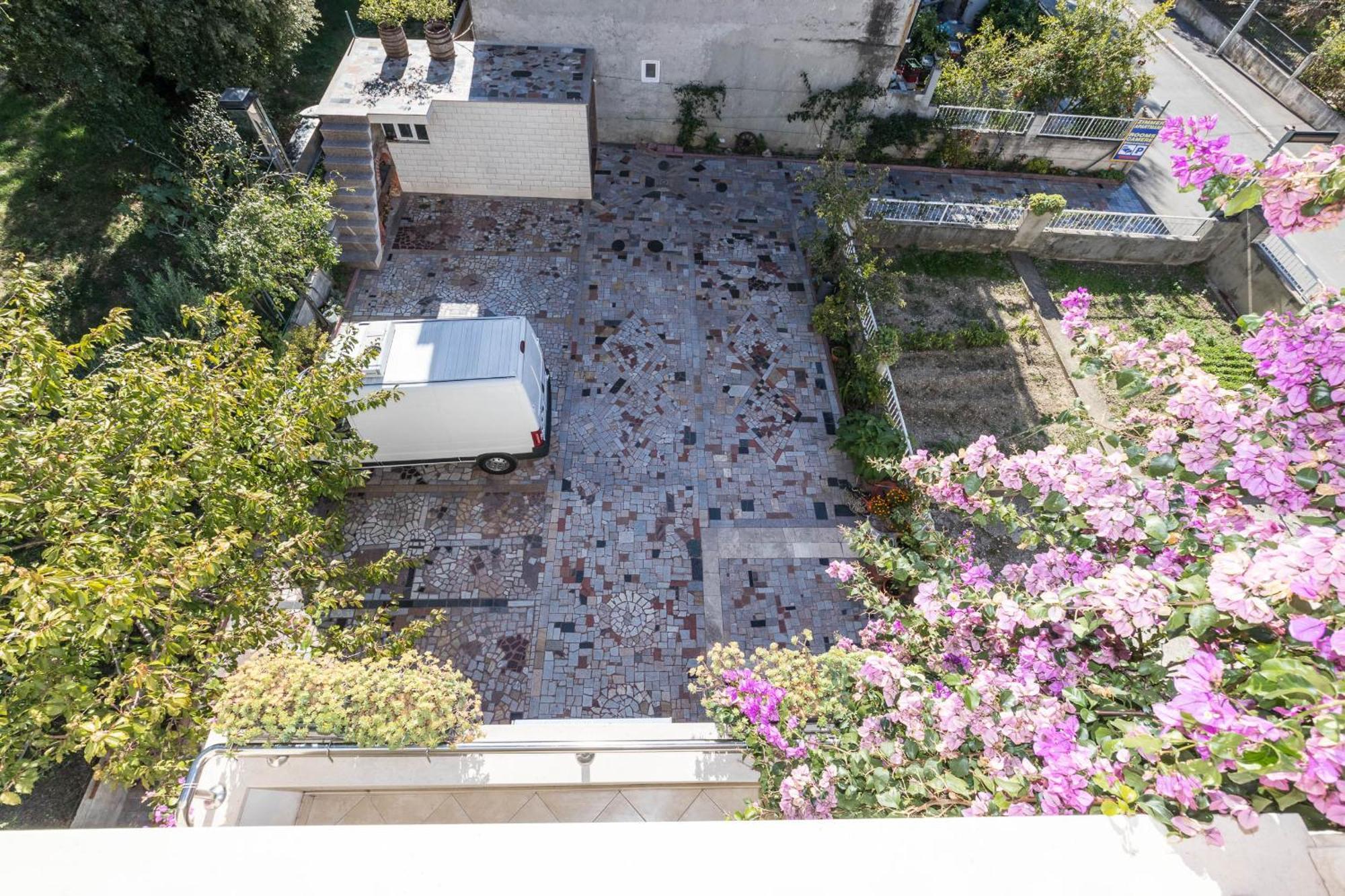 Apartments Cipetic Kaštela 外观 照片