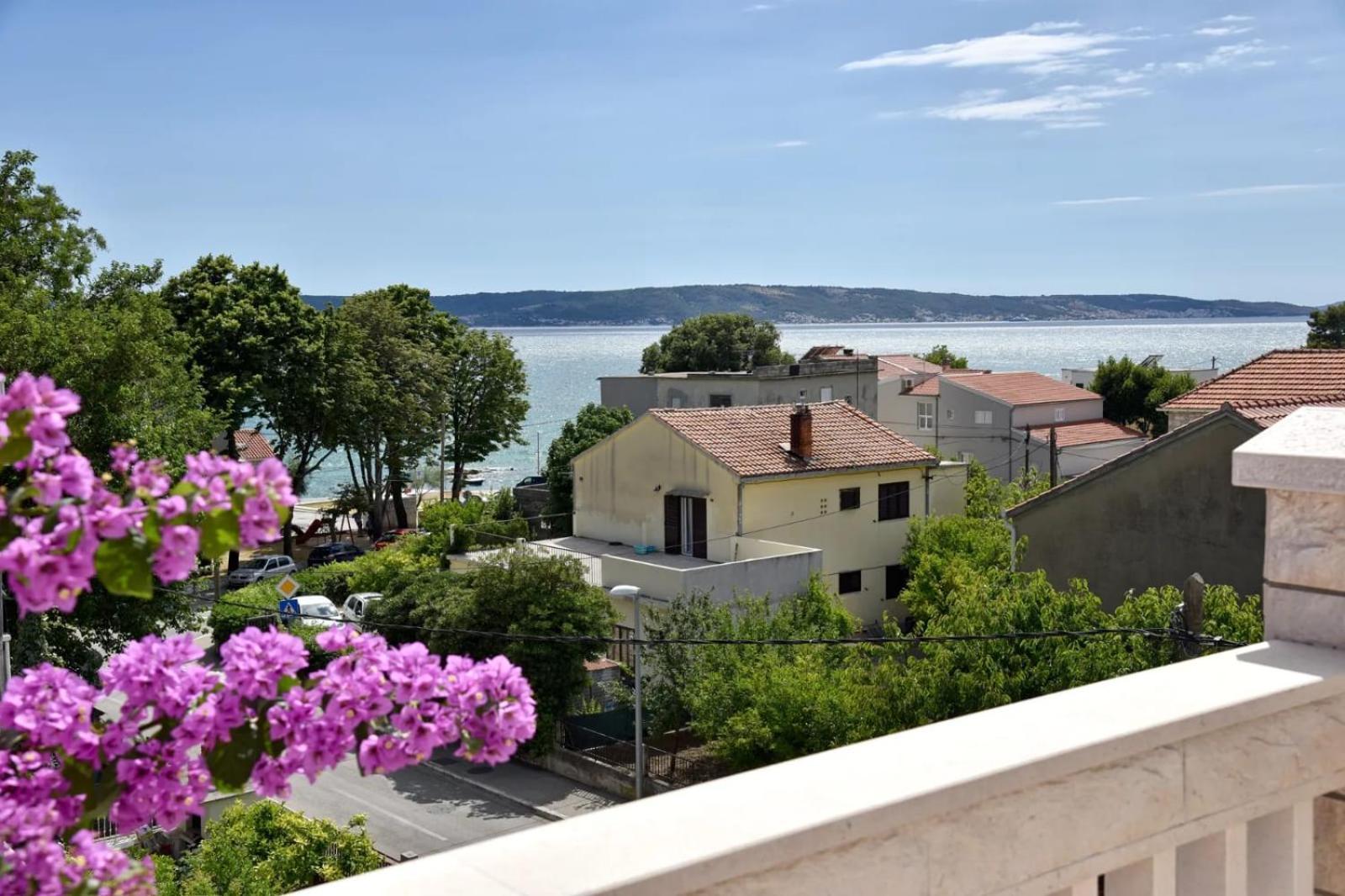 Apartments Cipetic Kaštela 外观 照片
